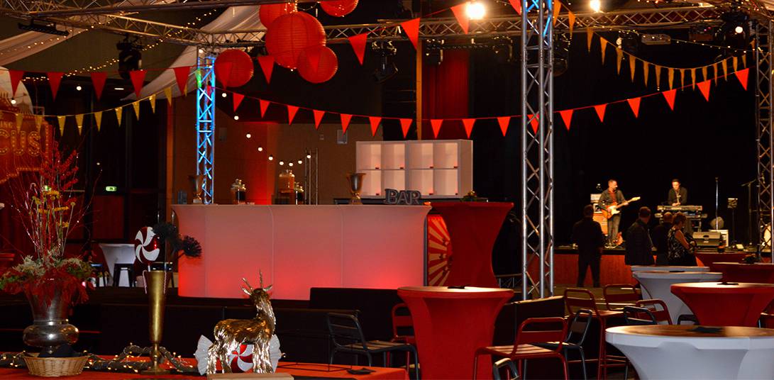 Circus lounge
